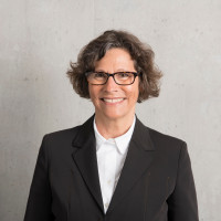 Dr. Sigrid Meierhofer